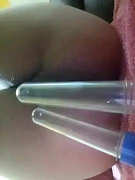 Snapshot of Italo_gay chatting on 11-15-25, 11:32 Italo gay online show from 11-15-25, 11:32