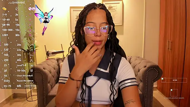 Snapshot of raven_stonee chatting on 10-21-25, 03:18 raven stonee online show from 10-21-25, 03:18