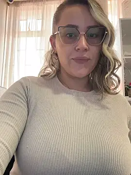 CurvyLust x online show from 12-16-25, 01:38