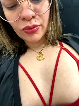 Snapshot of Pribaixinha chatting on 10-19-25, 08:53 Pribaixinha online show from 10-19-25, 08:53