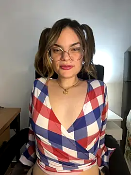 Snapshot of Pribaixinha chatting on 11-01-25, 10:12 Pribaixinha online show from 11-01-25, 10:12