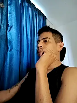 Juann-cock online show from 11-30-25, 04:11