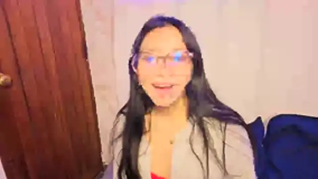 VioletxBloom online show from 11-16-25, 07:08