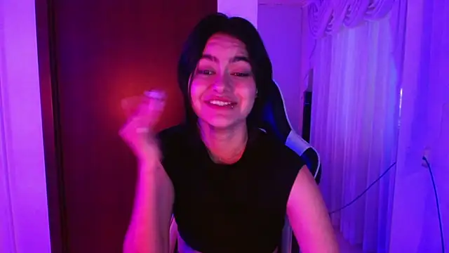 Snapshot of Sofia_Tanaka chatting on 09-12-25, 12:16 Sofia Tanaka online show from 09-12-25, 12:16