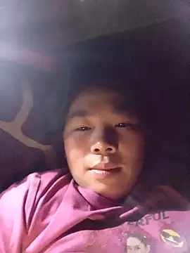 quynhkoolbae online show from 10-22-25, 08:30