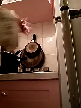 Snapshot of MoonBlueSex chatting on 10-11-25, 04:22 MoonBlueSex online show from 10-11-25, 04:22