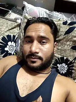 Snapshot of VijayLover69 chatting on 09-08-25, 04:39 VijayLover69 online show from 09-08-25, 04:39