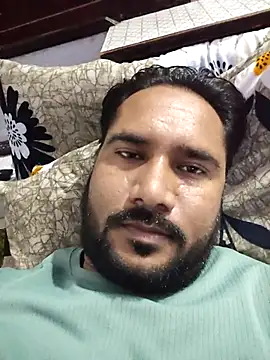 Snapshot of VijayLover69 chatting on 10-31-25, 05:25 VijayLover69 online show from 10-31-25, 05:25