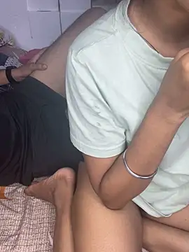 Snapshot of Hot_Nude45 chatting on 09-28-25, 06:57 Hot Nude45 online show from 09-28-25, 06:57