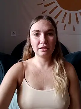 KisaVixen online show from 10-03-25, 09:17