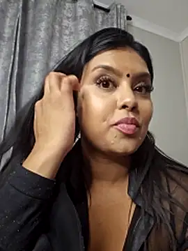 Indian GlowingMiax online show from 11-30-25, 03:38