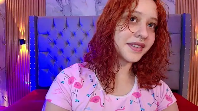 Snapshot of Suxan_White_ chatting on 01-06-26, 01:59 Suxan White online show from 01-06-26, 01:59