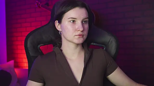 AgataWillis online show from 10-11-25, 04:33