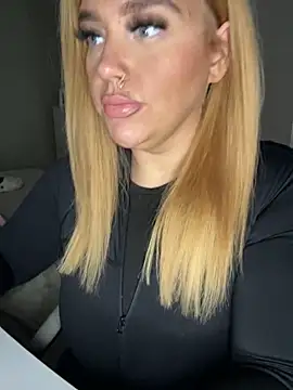 MysteriousMylaX online show from 11-03-25, 02:29