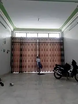 Snapshot of linda_bae00 chatting on 09-12-25, 02:55 linda bae00 online show from 09-12-25, 02:55