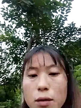 Snapshot of linda_bae00 chatting on 09-24-25, 11:08 linda bae00 online show from 09-24-25, 11:08