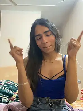 Snapshot of kaylee_demm chatting on 02-02-26, 07:01 kaylee demm online show from 02-02-26, 07:01