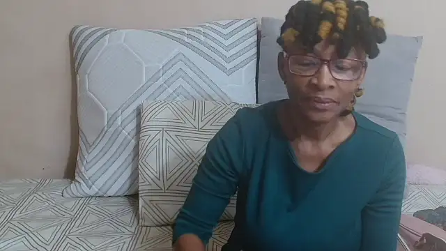 SugarPoppy24xxx online show from 09-25-25, 10:41