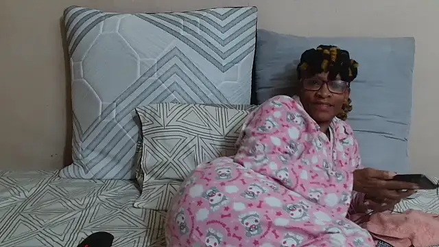 SugarPoppy24xxx online show from 09-27-25, 03:06