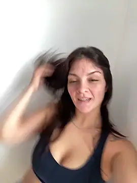 Danielaeliana online show from 04-06-26, 05:47