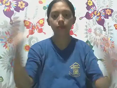 preggymom19 online show from 10-10-25, 11:26