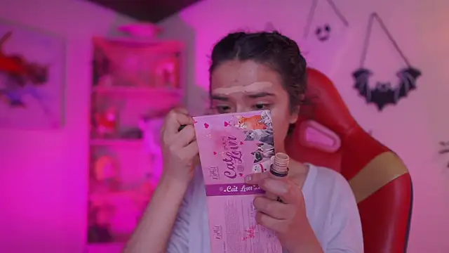 Lana Dreams  online show from 10-08-25, 01:09