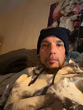 Snapshot of UrbanAnsaid chatting on 02-06-26, 11:57 UrbanAnsaid online show from 02-06-26, 11:57