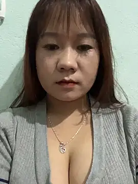 qinejr37 online show from 11-15-25, 01:25