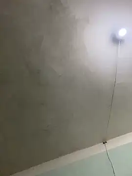 qinejr37 online show from 11-25-25, 02:11