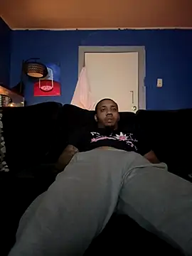 Kingstrokezxx online show from 12-02-25, 12:27