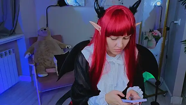 Snapshot of Mia_meowXkiss chatting on 10-27-25, 04:55 Mia meowXkiss online show from 10-27-25, 04:55