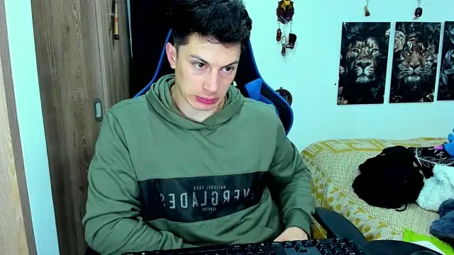 javiersexymann online show from 12-13-24, 10:55