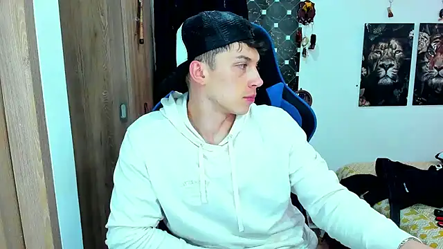 javiersexymann online show from 12-16-24, 08:37