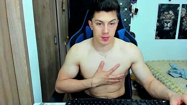 javiersexymann online show from 12-18-24, 10:57