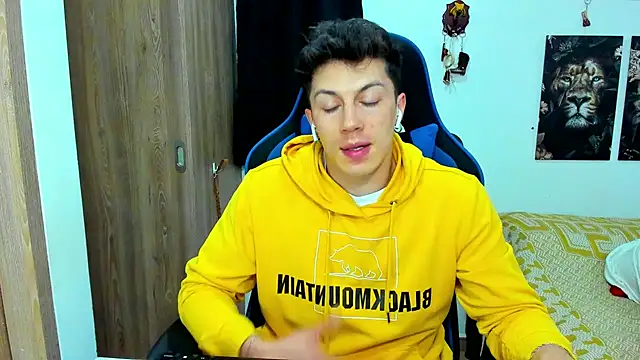 javiersexymann online show from 01-10-25, 02:04