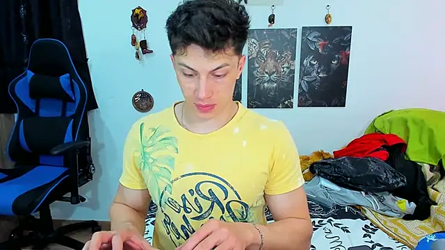 javiersexymann online show from 01-28-25, 07:42