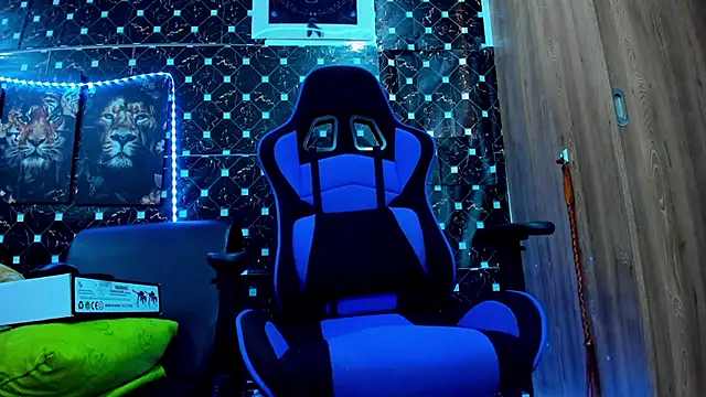 javiersexymann online show from 09-24-25, 10:02