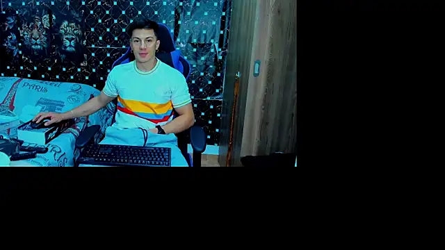 javiersexymann online show from 12-04-25, 11:46