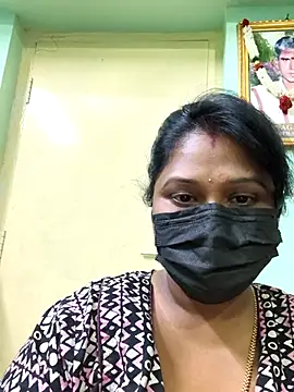 chaitara-reddy online show from 02-15-26, 04:03