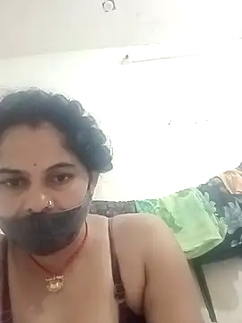 JULEE-740 online show from 10-15-25, 11:38