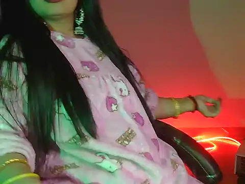 Hot shaly online show from 11-10-25, 05:01