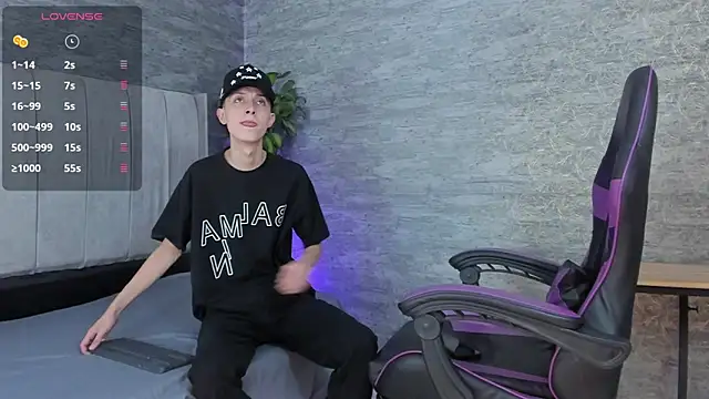 ArthurCox online show from 11-01-25, 05:26