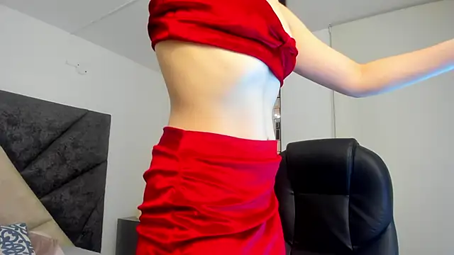 SaraWagner  online show from 10-27-25, 12:15