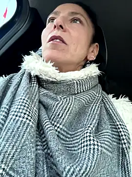 eddivad6974 online show from 11-26-25, 03:35