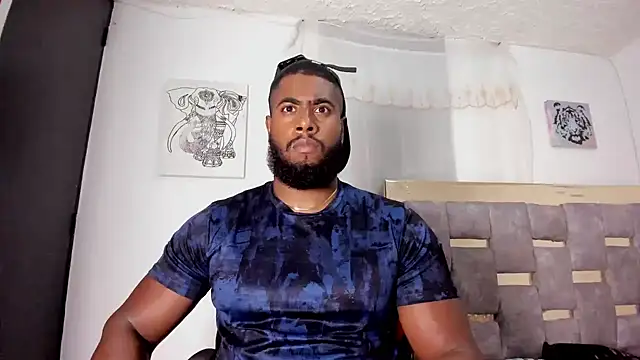 Snapshot of lebron_million chatting on 02-03-26, 12:20 lebron million online show from 02-03-26, 12:20