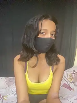 Joy Love Roxie online show from 12-21-25, 05:42