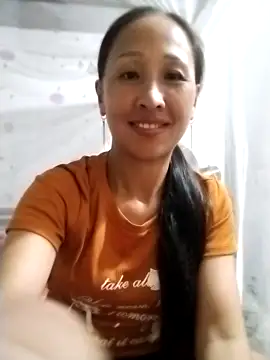 cute love00 online show from 10-03-25, 11:18