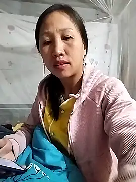 Snapshot of cute_love00 chatting on 01-05-26, 06:22 cute love00 online show from 01-05-26, 06:22