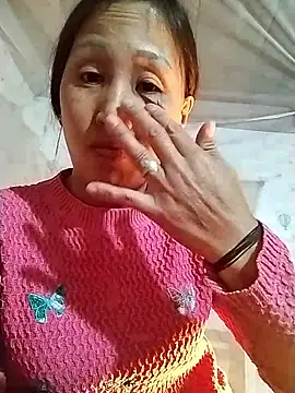 Snapshot of cute_love00 chatting on 01-07-26, 10:40 cute love00 online show from 01-07-26, 10:40