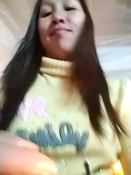 Snapshot of cute_love00 chatting on 01-12-26, 12:10 cute love00 online show from 01-12-26, 12:10